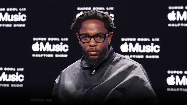 Kendrick Lamar and SZA perform at Top Dawg Entertainment’s Christmas giveback event