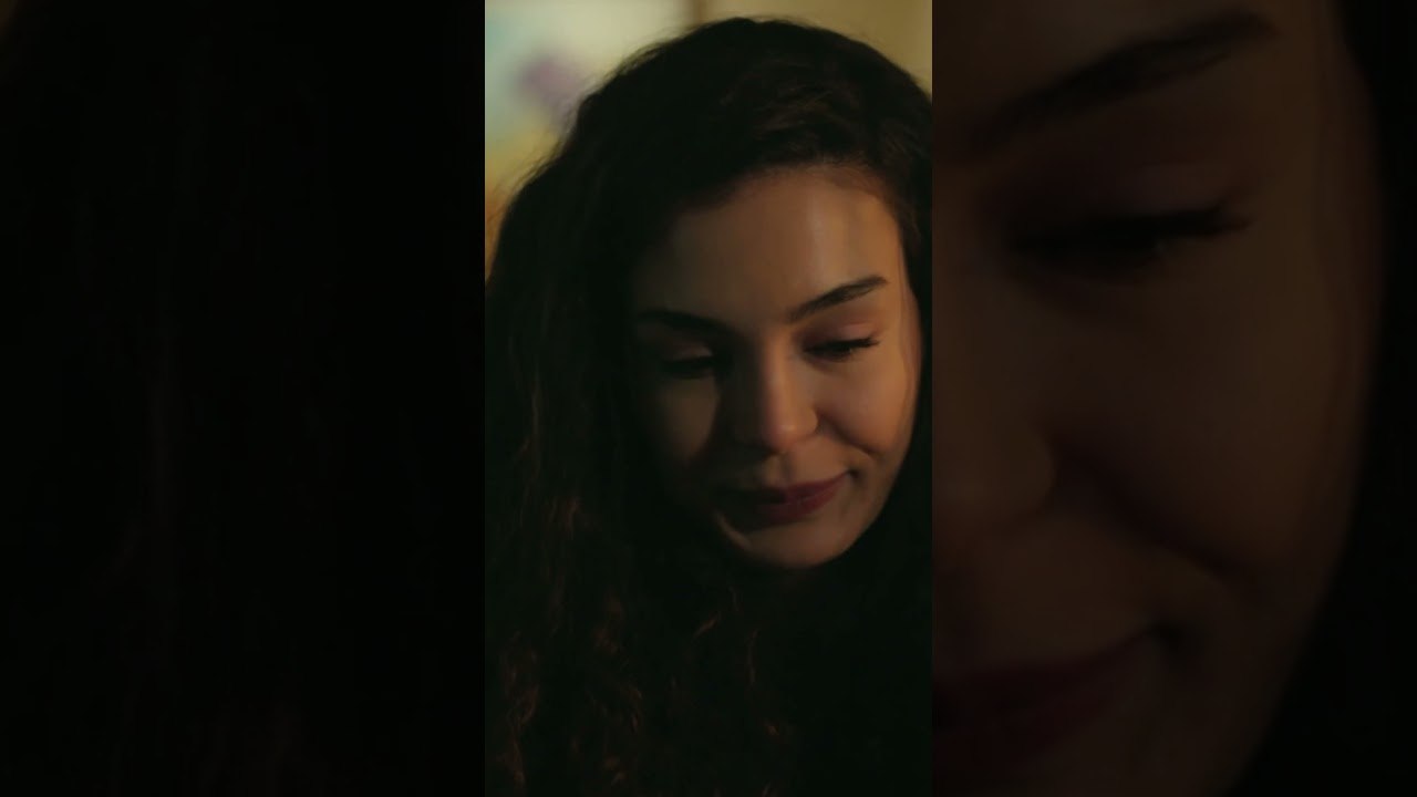 ريان عم تنشف شعر ميران