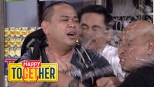Happy ToGetHer: Sumobra ka sa ilegal, idol (YouLOL)
