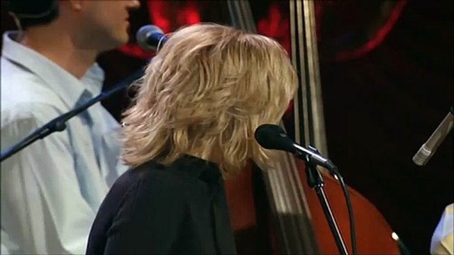 ALISON KRAUSS — New Favorite | Alison Krauss & Union Station Live (2003)