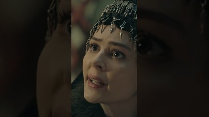 السيدة مالهوم تدافع عن السيد عثمان أمام أبيها #المؤسس_عثمان #shorts @kurulusosmanarabic