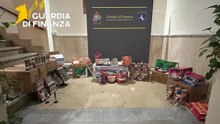 Benevento, botti illegali: sequestrati 23 chili in un negozio (20.12.25)
