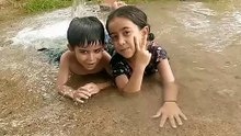 Enjoyment In water of tube well