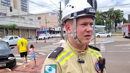 Criança saiu ilesa de forte colisão com dois feridos no Centro, diz Corpo de Bombeiros