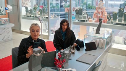 Azra hırsızlık yaparken yakalandı! Güller ve Günahlar 11 Bölüm