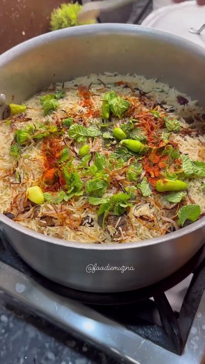 From KlickPin CF 🍗 Flavorful Fusion Indian Chicken Biriyani Delight 🍚 [Video] _ Chicken recipes easy quick Quick cooking recipes Quick cooking