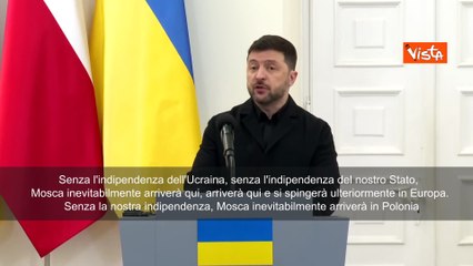 Zelensky: Se Ucraina sconfitta, Russia inevitabilmente arriverà in Polonia