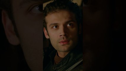 كرم و أيدن بالهم مع بعض 😕 | مسلسل الشركة  #shorts #holding #مسلسلات_تركية #الشركة