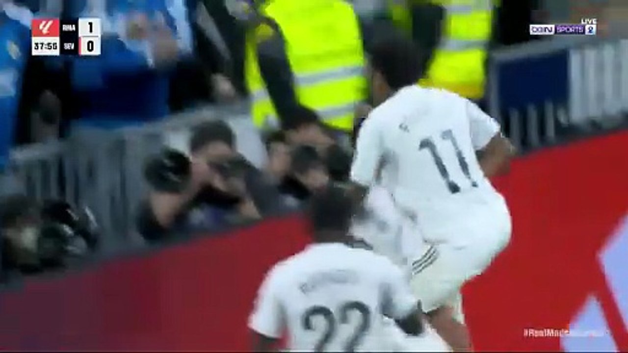 ملخص مباراة ريال مدريد واشبيلية 2 0 الدوري الاس...