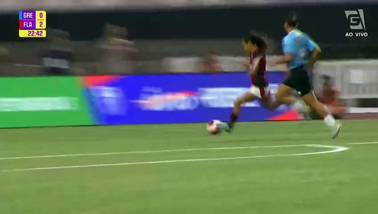 Anna Luiza destaca desempenho coletivo do Flamengo na Copinha Feminina