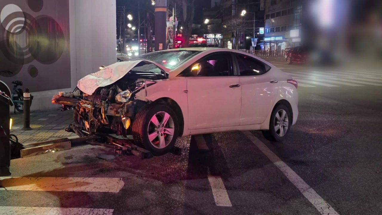 경기 광주에서 차량 간 충돌...1명 사망·5명 부상 / YTN