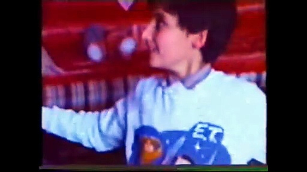 Das Dorf der Verdammten 1995 Film Deutsch