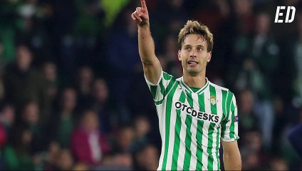 Sergio Canales entrena en el estadio de la Unión Deportiva Pilas