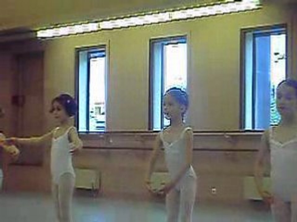 julia danse...