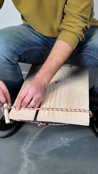 DIY method of repairing cracked wood🛠️