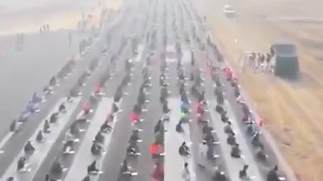 In 8mila per 187 posti nella Guardia Nazionale: e in India il concorso si svolge su una pista d'atterraggio