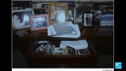 Publication partielle du dossier Epstein : Trump accusé "de cacher la vérité"