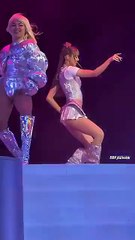 Bts Shoong reaction to lisa dance 🥵 #shorts #bts #blackpink #kpop  #viralshorts - BBF JEEWAN (360p, h264)