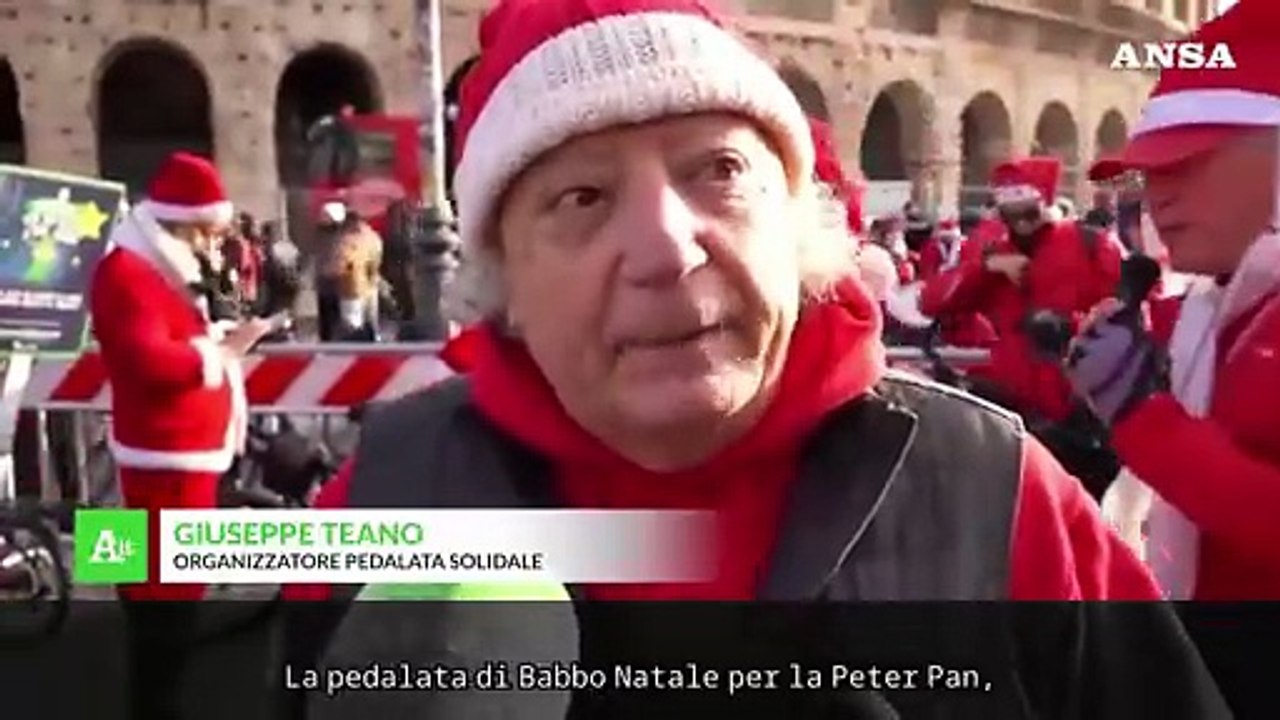 A Roma Babbo Natale in bici, pedalata solidale per i bimbi di Peter Pan