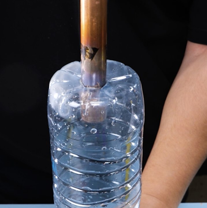 Keep it organised with the bottle 😉