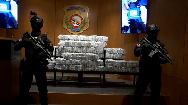 DNCD confisca 251 paquetes de cocaína en el Puerto de Haina