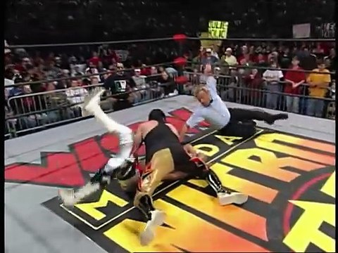 Eddie Guerrero vs. Rey Mysterio - WCW Monday Nitro (12/21/98)