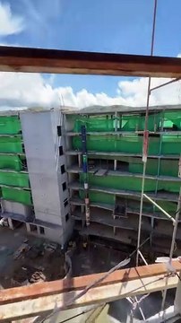 Вид из корпуса H - вид на бассейны2