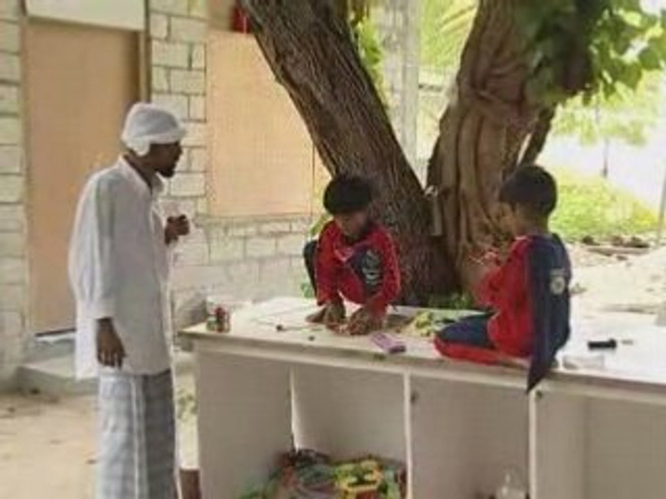 Basnaahaa Kudhin Kobaa ( SANTHI MARIYBU )