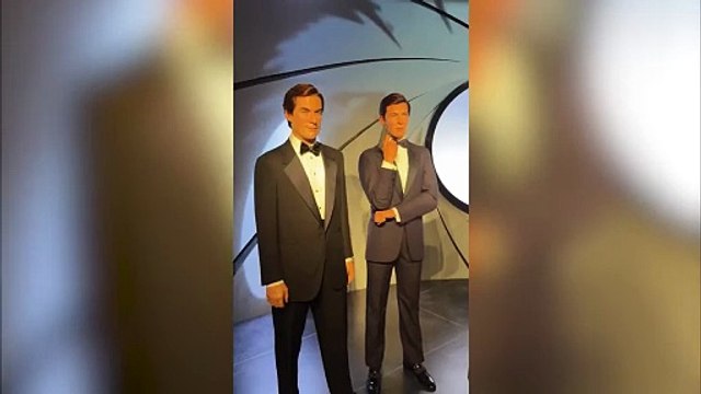 Idris Elba sends fans wild as he teases he's taking over 007 from Daniel Craig