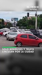 Solo minibuses y trufis circulan por la ciudad