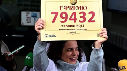 Euforia en localidades leonesas tras caer el 79.432, el Gordo de la Lotería de Navidad