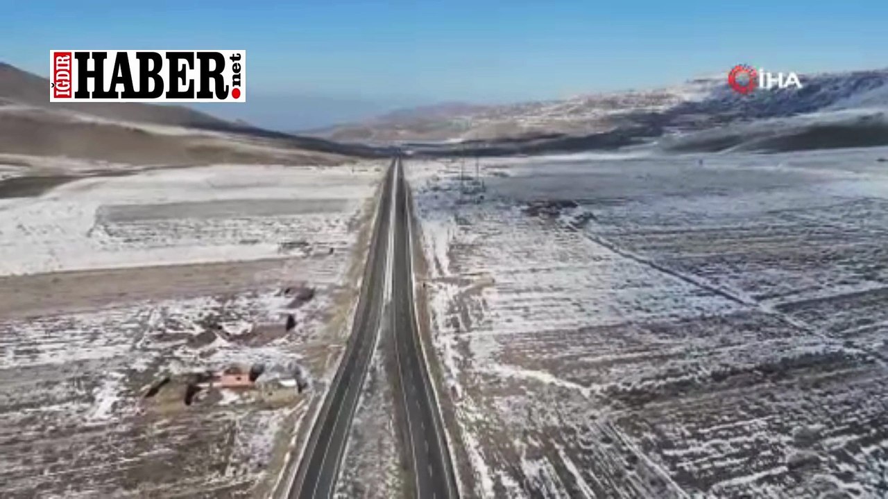 Iğdır’ın zirvelerinde kış: Köyler havadan görüntülendi