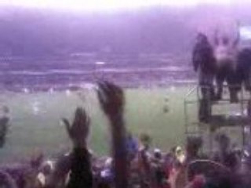 Lens bordeaux