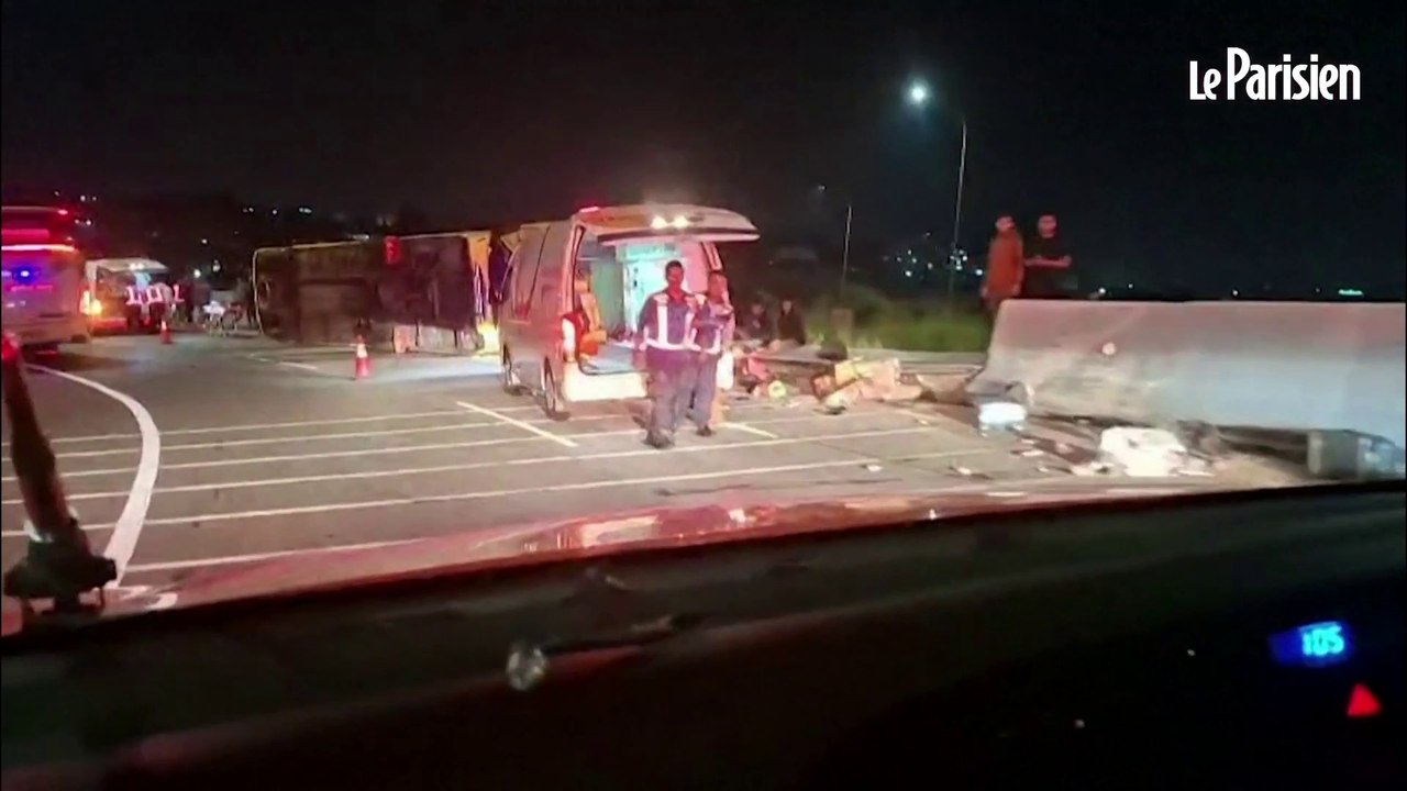 Un accident de bus provoque la mort de 16 personnes en Indonésie, sur une autoroute de l’île de Java