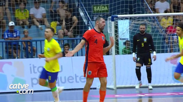 Brasil goleia os Países Baixos duas vezes em amistosos de preparação para a Copa América