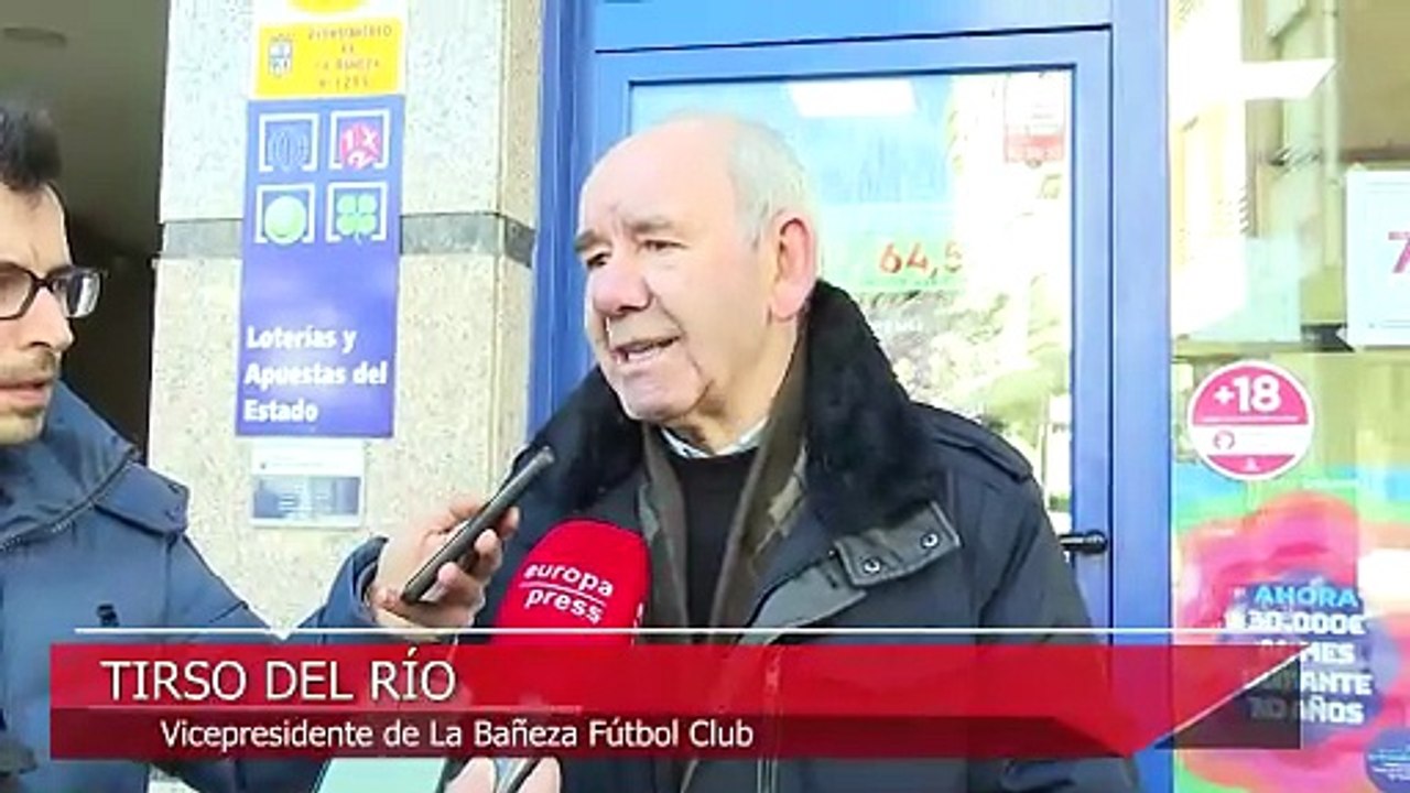 Los más afortunados celebran por todo lo alto los premios de la Lotería de Navidad