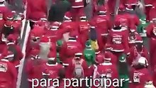 Marea roja en Madrid: Miles corren disfrazados de Santaclós por causa solidaria