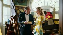 miss sophie same procedure as every year s01e01