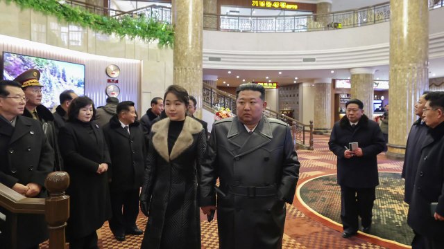 북, 백두산 인근 삼지연에 호텔 5곳 준공... 관광 대표도시 / YTN