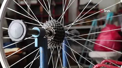 Elazığ’da ilginç bisiklet tasarımı: Polisler bile durdurup inceliyor