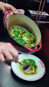 Le chef du Bouillon de Flers présente sa recette avec le butternut