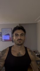 Hier soir j’étais invité au concert de Dinos avec L’Oreal! D’ailleurs le 25 décembre je sors mon son 🤌🏽