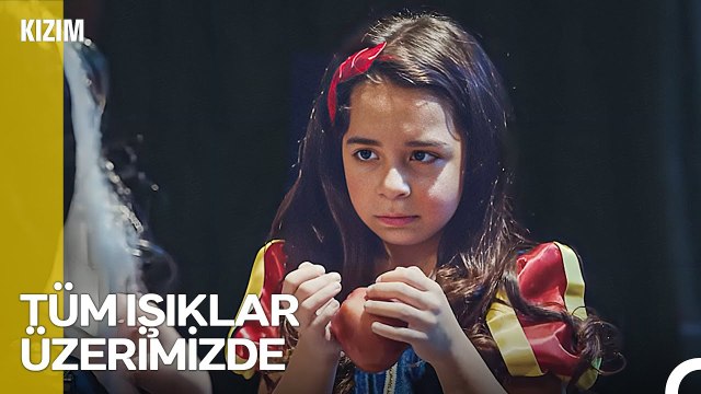 Tiyatronun Parlayan Yıldızı Prenses Öykü - Kızım