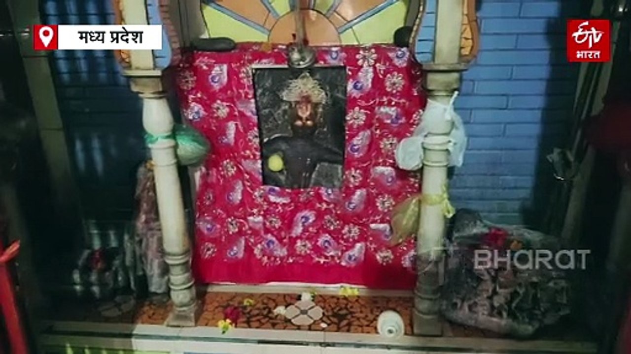 पन्ना का 200 वर्ष पुराना मंदिर, कोलकाता से यहां लाई गई थी लक्ष्मण जी की प्रतिमा