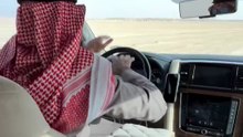 El surrealista vídeo de Nacho Fernández en Arabia
