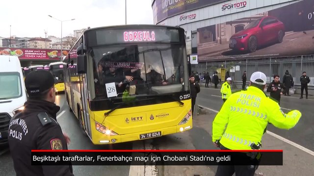 Beşiktaşlı taraftarlar, derbi için Chobani Stadı'na geldi