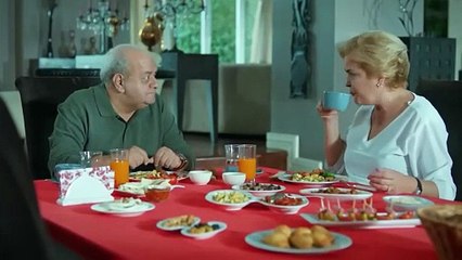 50. Estado Civil: Complicado (Iliski Durumu: Karisik), en español