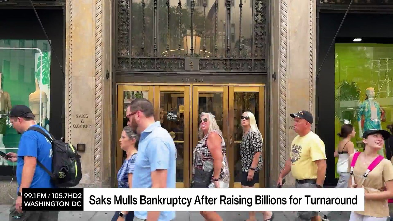 Saks Mulls Bankruptcy After Raising Billions for Turnaround