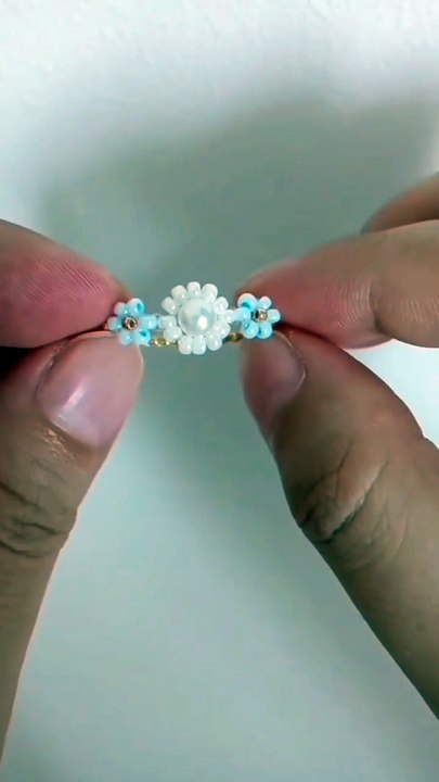 Handmade Pearl Flower Ring 💍 | Cute Beaded Ring for Girls | DIY Jewelry #Shorts