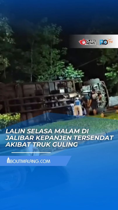 TRUK TERGULING DI JALIBAR KEPANJEN, ARUS LALU LINTAS SEMPAT TERSENDAT